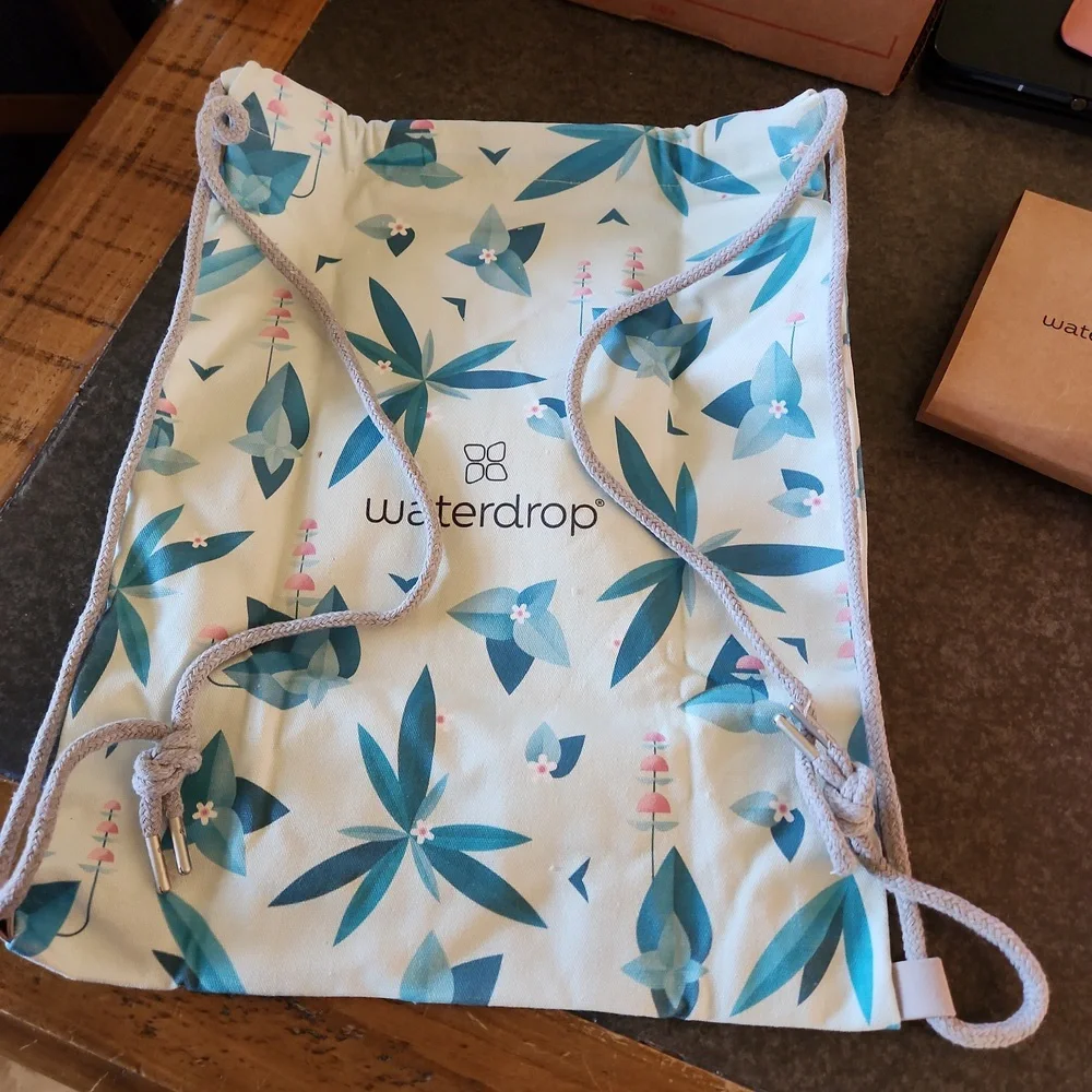 Waterdrop Drawstring Backpack - Picture 4 of 8